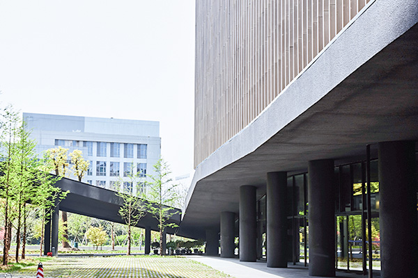 1587459310156083.jpg 關於我們-M.jpg